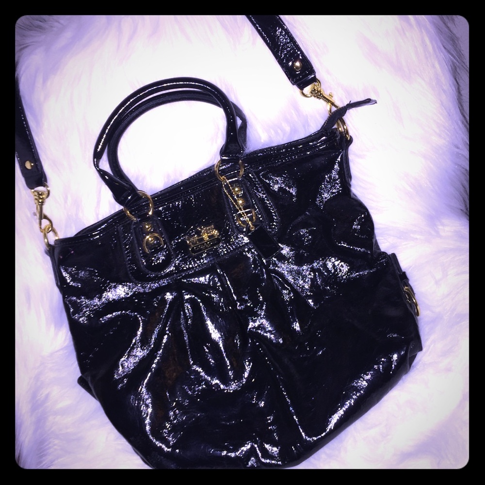 “Authentic” Coach Purse *Real with serial number*